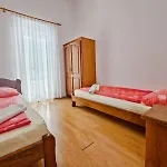 Stojanovic Apartamento *
