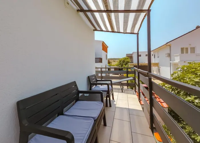 Stojanovic Apartamento Ražanac
